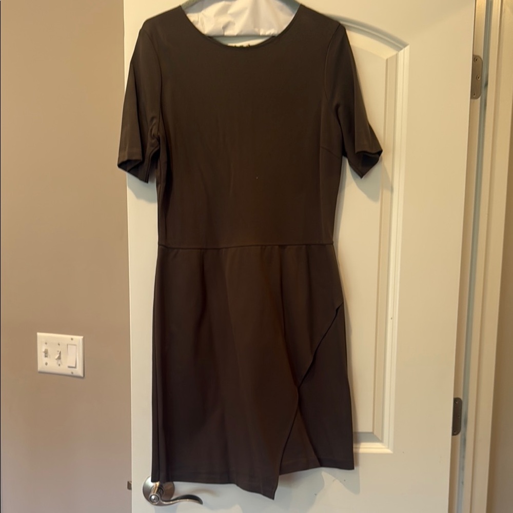 Bar III Brown Short Sleeve Sheath Dress